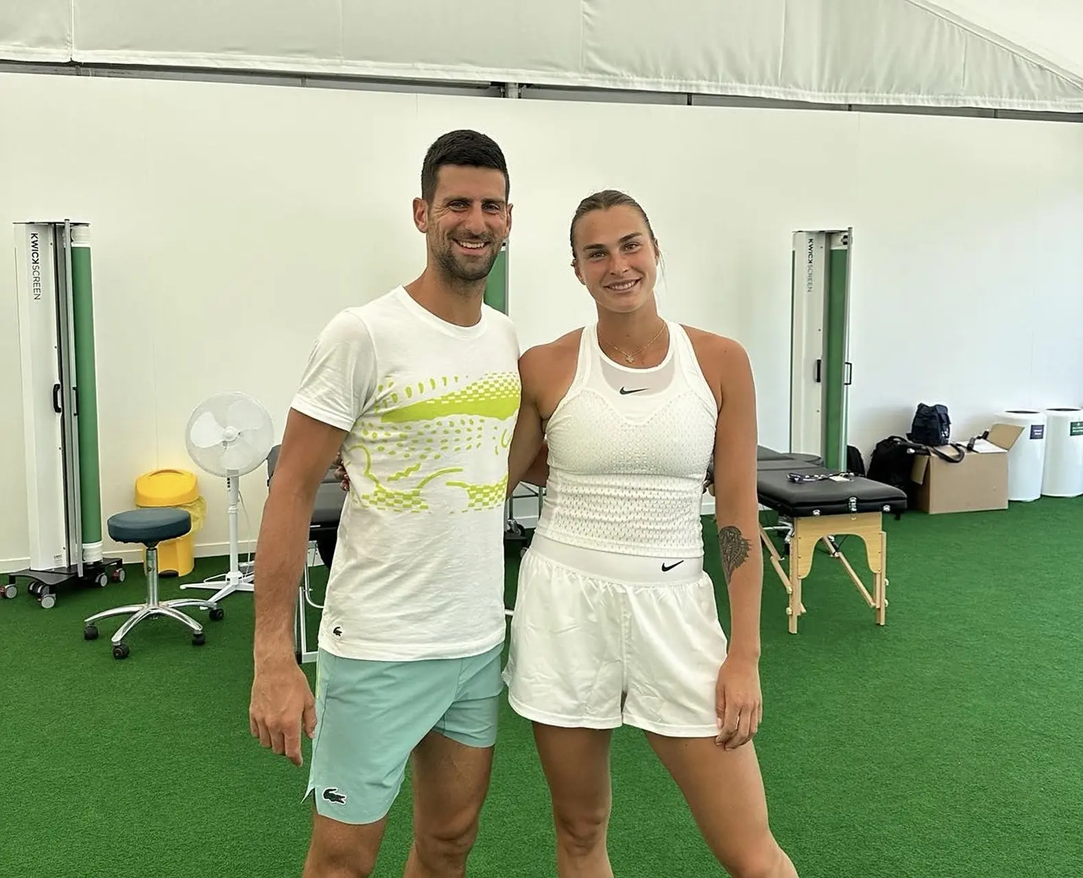 外界很多人 外界很多人